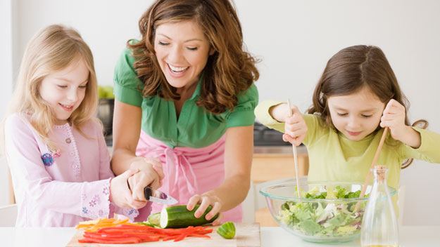 Çocuğumun yemek yeme alışkanlığını nasıl düzeltirim