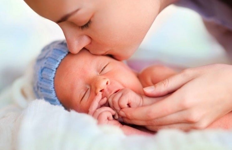 Erken doğan bebek annesinden neler bekler