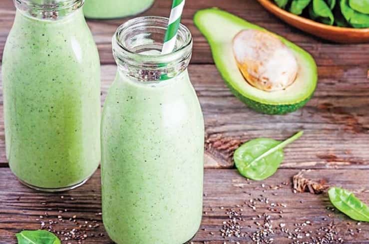 Sebzeli keto smoothie