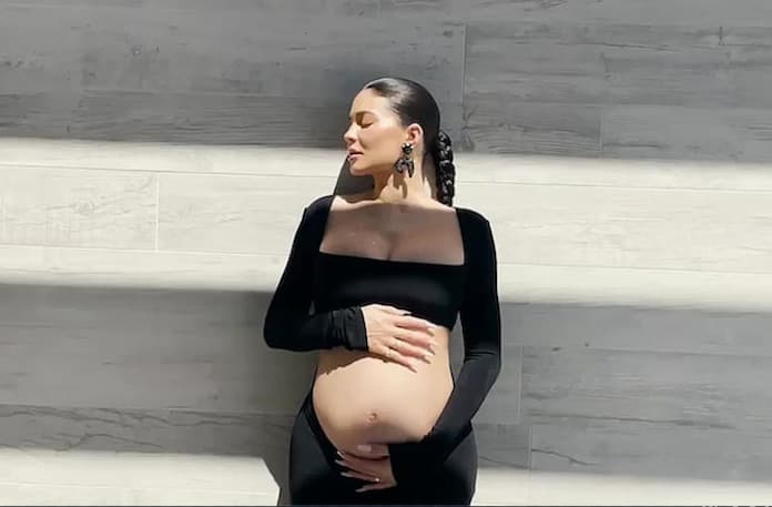 Kylie Jenner'dan ikinci bebek müjdesi